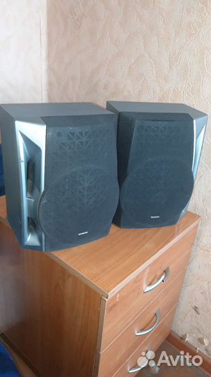 Колонки от Музыкальный центр Thomson