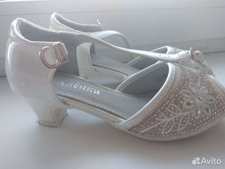 Туфельки для девочки