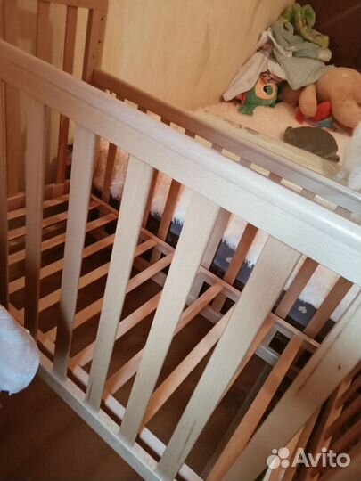 Так же кроватка б/у