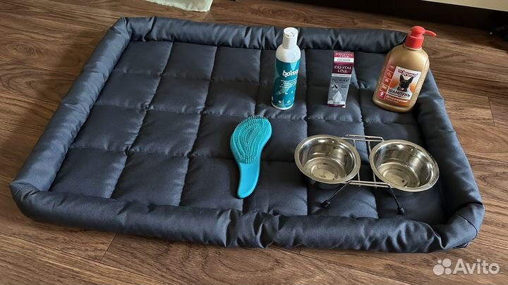 Лежанка/миска/шампуни/капли/расческа для питомца