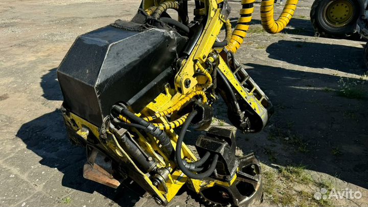 Харвестер John Deere