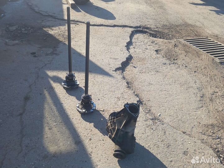 Запчасти на ниву 21213