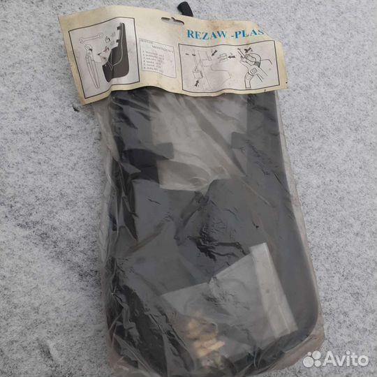 Шкода фелиция. брызговики передние