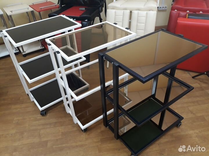 Тележка косметологическая металл/стекло