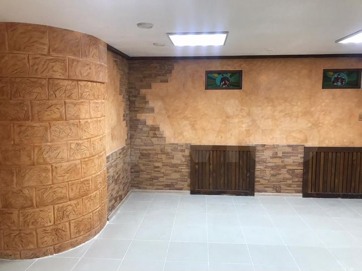 Торговая площадь, 26 м²