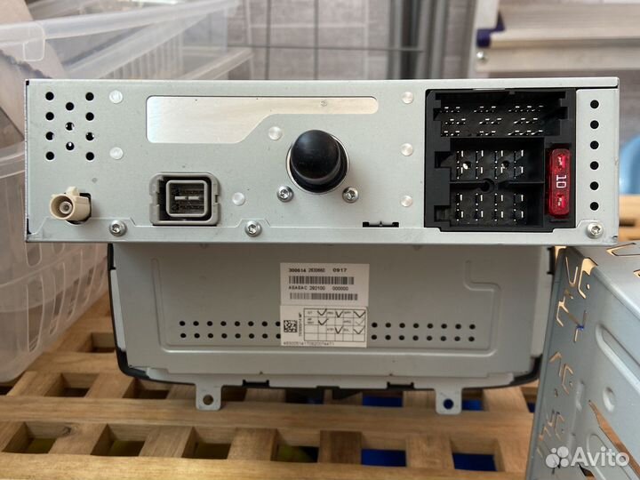 Магнитола LADA vesta