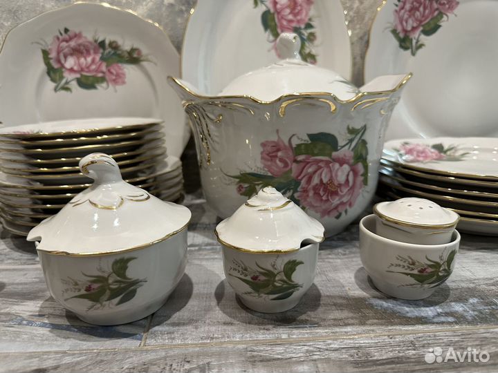 Сервиз столовый