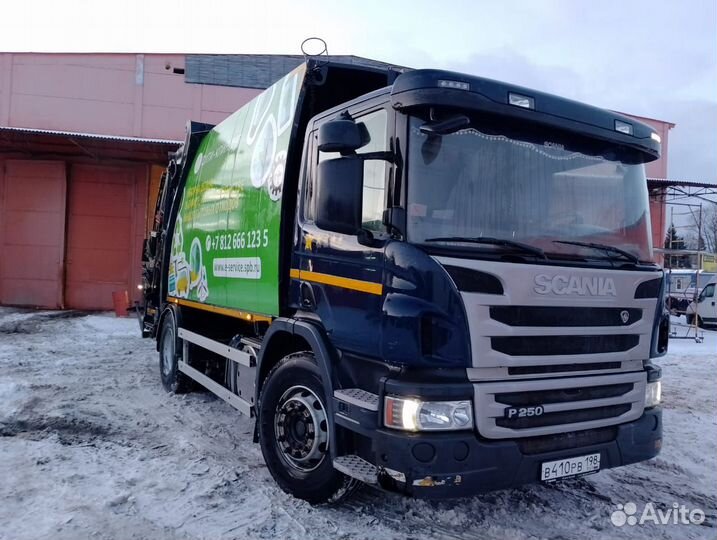 Водитель мусоровоза