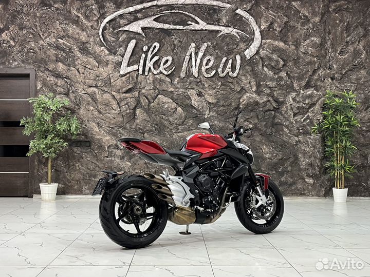 MV Agusta Brutale 800