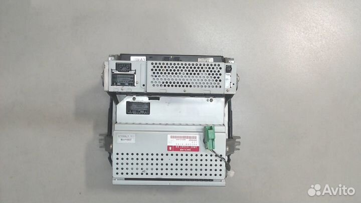 Магнитола Jaguar S-type, 2005