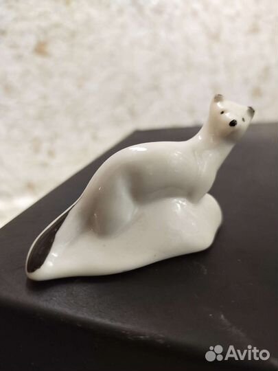 Фарфоровые статуэтки