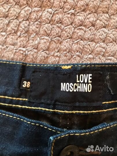 Мужские джинсы Moschino