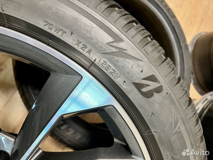 Колеса Audi Q7 SQ7 R21 оригинал зима