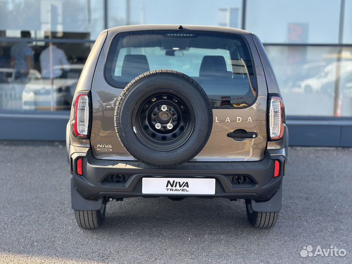ВАЗ Niva Travel 1.7 МТ, 2025