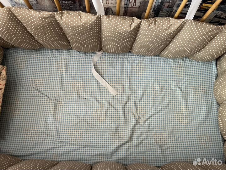 Детская кроватка