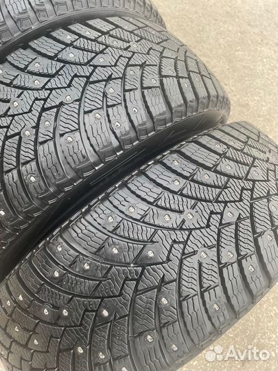 Pirelli Ice Zero 2 225/55 R17