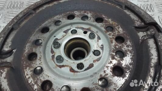 Маховик демпферный дизельный skoda octavia A5 (FML