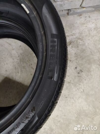 Pirelli Sottozero Winter 240 245/45 R19 102V
