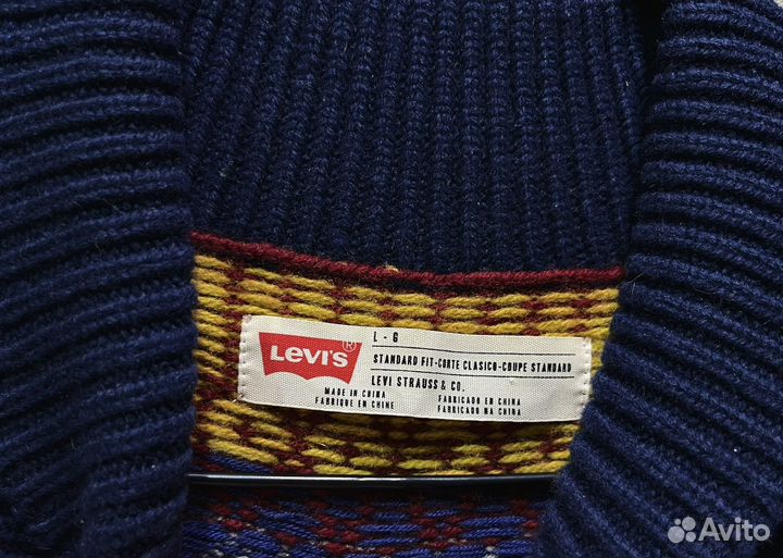 Шерстяной свитер Levis