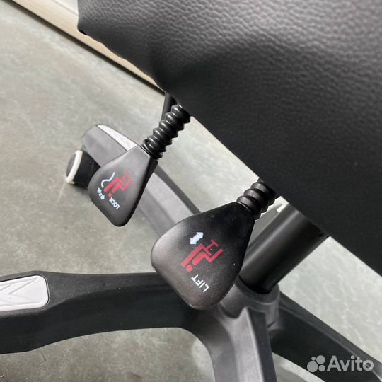 Кресло компьютерное игровое