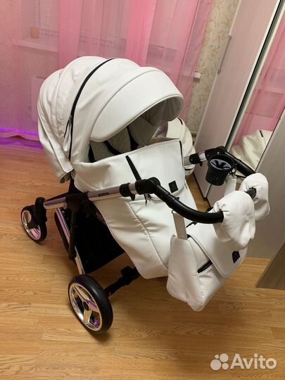 Коляска adamex chantal 2в 1