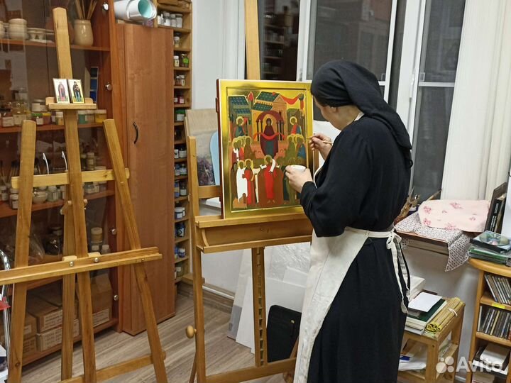 Женский монастырь. Писанные иконы на заказ