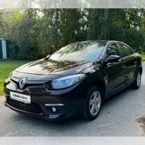 Renault Fluence 1.6 MT, 2014, 168 000 км, с пробегом, цена 890 000 руб.