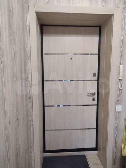 2-к. квартира, 57 м², 2/5 эт.