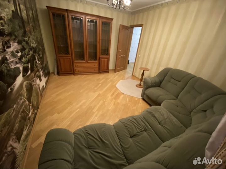 Большой угловой диван раскладной бу