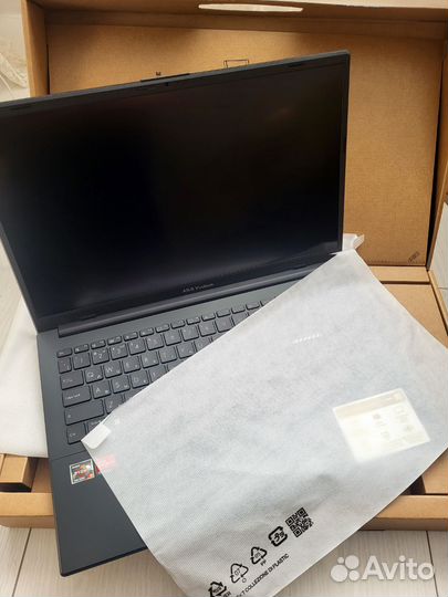 Asus Vivobook Go 15