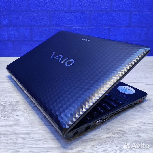 Ноутбук Sony vaio PCG-71812V Чёрный