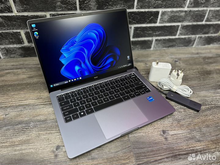 Ноутбук Xiaomi RedmiBook Pro 14 i5-12450H 16GB 512