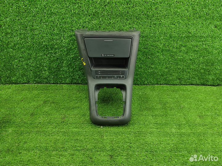 Центральная консоль кпп Volkswagen Tiguan