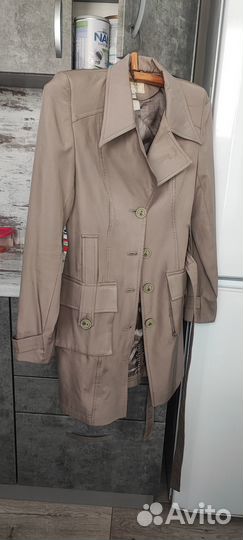 Плащ женский