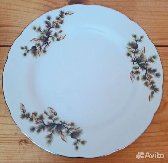 Тарелки кедровая ветка ретро