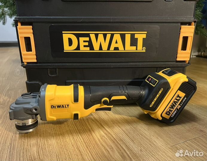 Набор инструментов dewalt 2 в 1 аккумуляторный