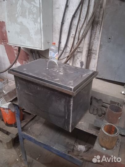 Коптильня для горячего копчения