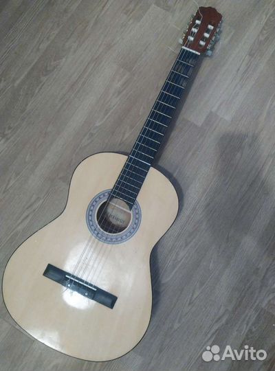 Акустическая гитара muzima