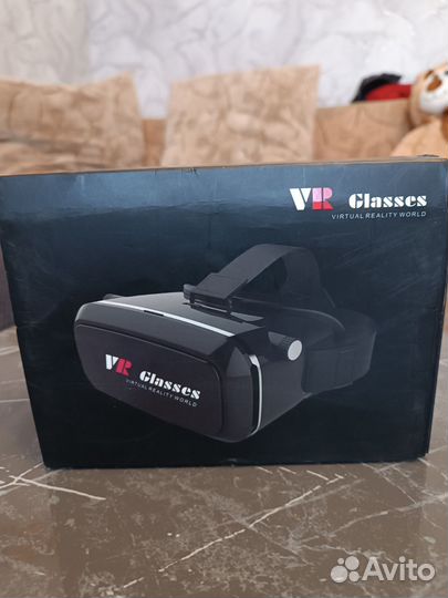 Очки виртуальной реальности для телефона