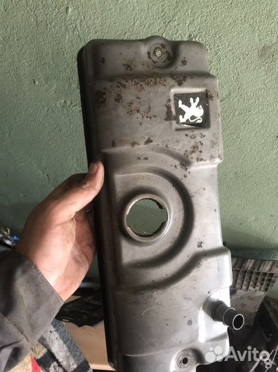 Запчасти на peugeot 206