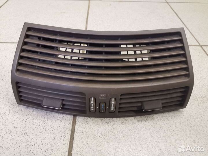 Дефлектор воздушный Mercedes w220