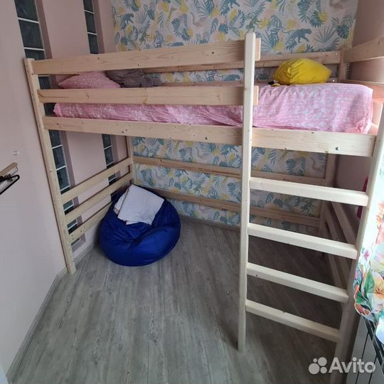 Кровать чердак детская из сосны