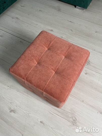 Пуфик квадратный новый