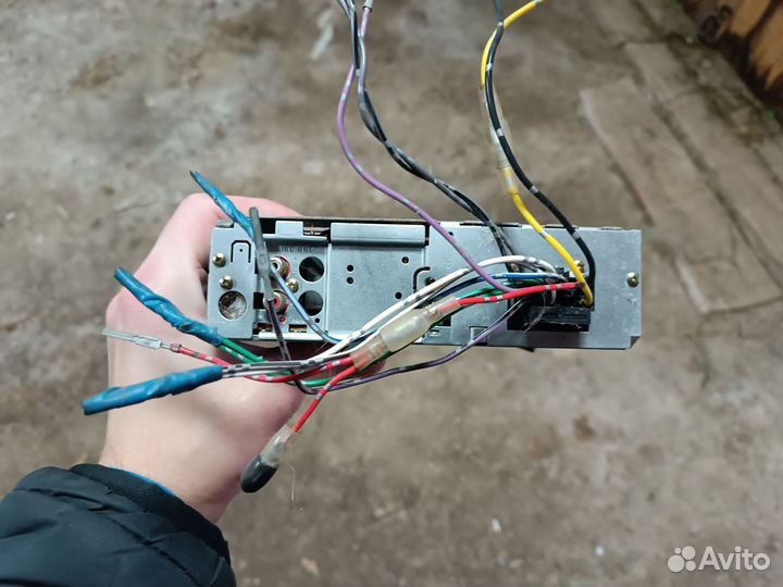 Магнитола JVC