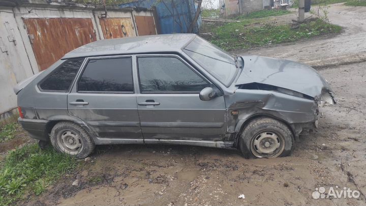ВАЗ 2114 Samara 1.6 МТ, 2011, битый, 161 666 км