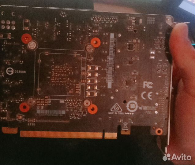 Видеокарта GTX 1050