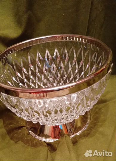 Большая ваза с металлическим ободком СССР хрусталь