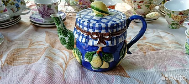 Чайная посуда, чашки, чайники