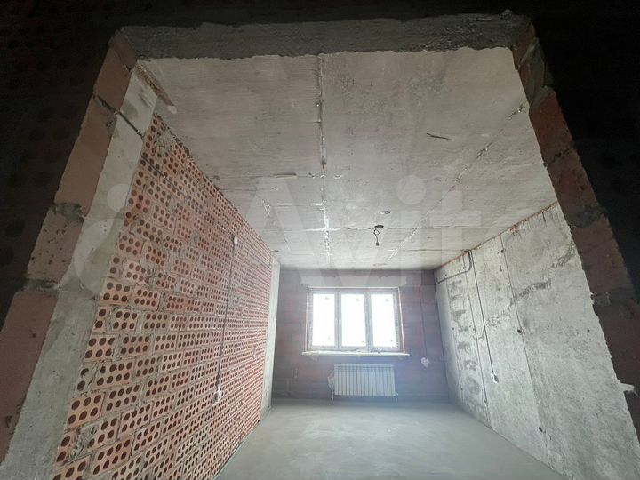 2-к. квартира, 70,6 м², 1/9 эт.