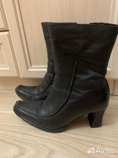 Ботинки зимние женские 39